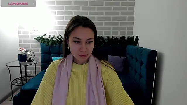 Snapshot of Kat__cat chatting on December 17, 2025, 1:32 am Kat cat online show from December 17, 2025, 1:32 am