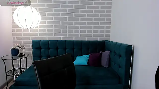 Snapshot of Kat__cat chatting on January 13, 2026, 3:10 am Kat cat online show from January 13, 2026, 3:10 am