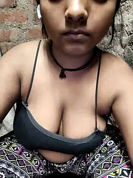 Snapshot of Sweet_Liza04 chatting on October 10, 2025, 9:04 pm Sweet Liza04 online show from October 10, 2025, 9:04 pm