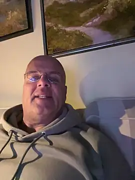 Renebisex online show from November 28, 2025, 7:08 am