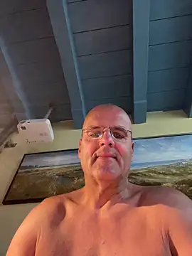 Renebisex online show from April 3, 2026, 3:40 pm