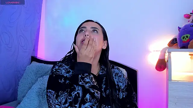 my aleja  online show from March 28, 2026, 3:07 am