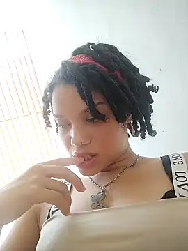 Snapshot of ChloeRaviss chatting on November 7, 2025, 3:16 pm ChloeRaviss online show from November 7, 2025, 3:16 pm