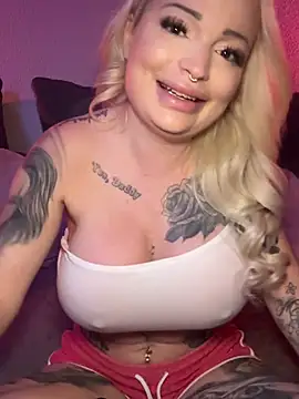 shortybig official online show from April 1, 2026, 4:03 am