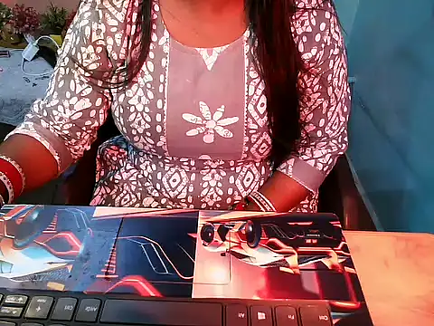 Snapshot of PREETI_BABY chatting on June 22, 2026, 5:04 am PREETI BABY online show from June 22, 2026, 5:04 am