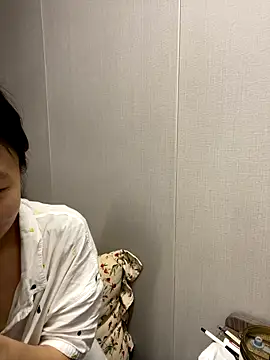 Snapshot of haiyan125216 chatting on October 20, 2025, 8:04 am haiyan125216 online show from October 20, 2025, 8:04 am