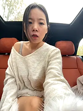 Snapshot of xinmeng-000 chatting on November 22, 2025, 4:44 am xinmeng-000 online show from November 22, 2025, 4:44 am