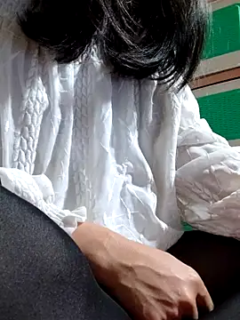 Maria2299 online show from January 11, 2026, 10:49 pm