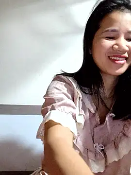 Maria2299 online show from November 16, 2025, 7:18 pm