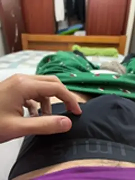 Snapshot of DANIELOLIVEIRA2 chatting on February 3, 2026, 12:10 am DANIELOLIVEIRA2 online show from February 3, 2026, 12:10 am