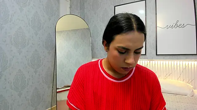 Ximenahott  online show from September 24, 2025, 10:11 am