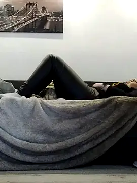 BlackPanttera online show from November 8, 2025, 2:31 pm