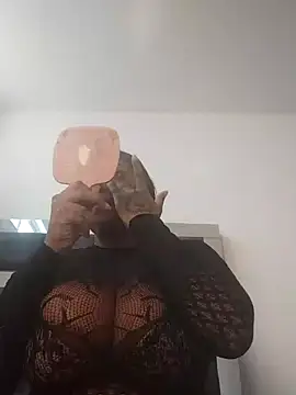 SheilaCoopers  online show from March 29, 2026, 4:41 pm