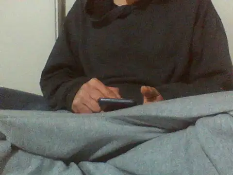 Snapshot of Lunaty00 chatting on February 16, 2026, 9:52 am Lunaty00 online show from February 16, 2026, 9:52 am