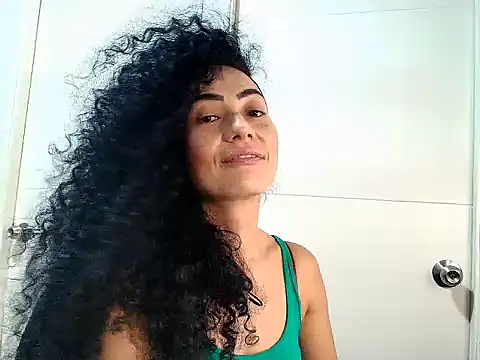 Koral369 online show from May 19, 2026, 7:32 pm