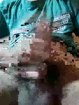 Snapshot of whitebullock chatting on July 5, 2026, 4:03 pm whitebullock online show from July 5, 2026, 4:03 pm