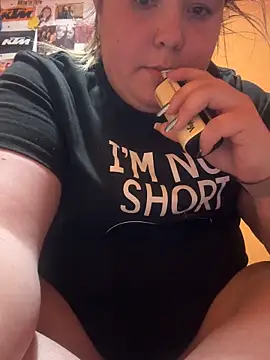 kinga2520 online show from March 27, 2026, 7:15 pm