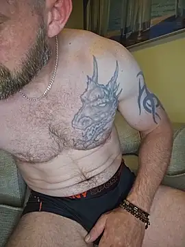 Snapshot of Andrewjames8391 chatting on June 3, 2026, 7:53 am Andrewjames8391 online show from June 3, 2026, 7:53 am