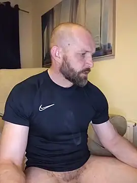 Snapshot of Andrewjames8391 chatting on February 1, 2026, 5:33 pm Andrewjames8391 online show from February 1, 2026, 5:33 pm