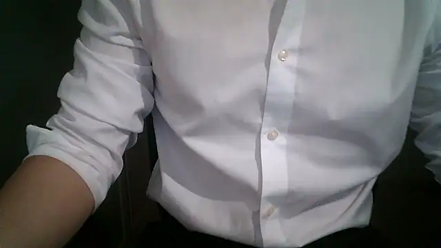 Snapshot of 111owo111 chatting on September 28, 2025, 2:46 pm 111owo111 online show from September 28, 2025, 2:46 pm