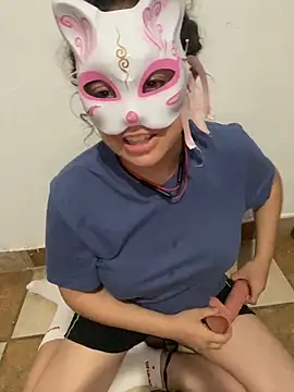 Lucy YupiSweet online show from February 22, 2026, 8:39 am