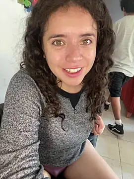 Snapshot of Lucy_YupiSweet chatting on November 26, 2025, 3:34 pm Lucy YupiSweet online show from November 26, 2025, 3:34 pm