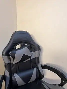 Vliacoooper2 online show from March 29, 2026, 10:39 am