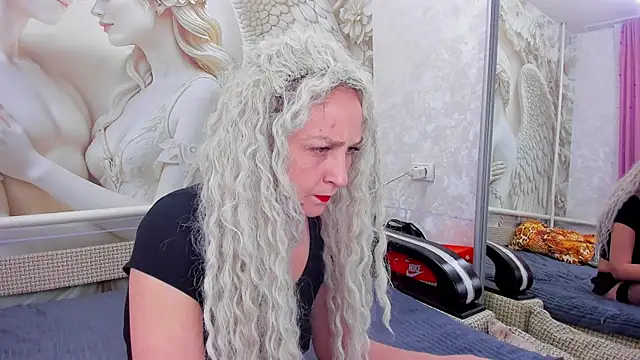 Snapshot of Gerald_and_Kristy chatting on January 9, 2026, 11:50 am Gerald and Kristy online show from January 9, 2026, 11:50 am