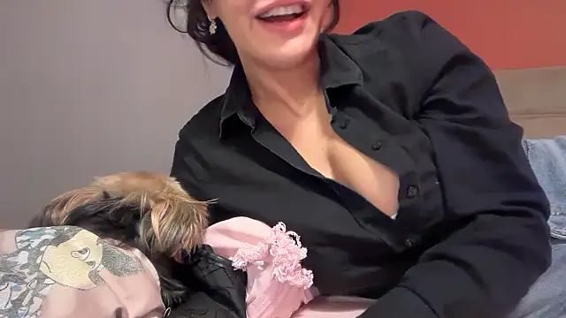 Snapshot of Ofcourseoneday chatting on October 14, 2025, 8:26 am Ofcourseoneday online show from October 14, 2025, 8:26 am