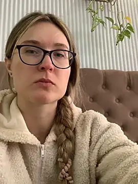 Snapshot of Jugira chatting on February 17, 2026, 1:52 pm Jugira online show from February 17, 2026, 1:52 pm