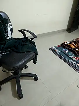 Pihu Chopra online show from December 16, 2025, 4:44 pm