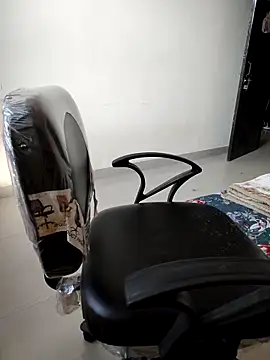 Pihu Chopra online show from October 17, 2025, 3:43 am