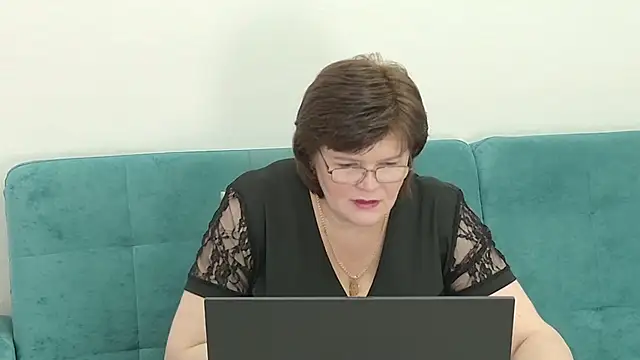 Snapshot of Sandra_Sunrise chatting on November 28, 2025, 9:42 am Sandra Sunrise online show from November 28, 2025, 9:42 am