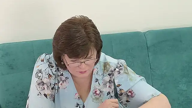 Snapshot of Sandra_Sunrise chatting on November 1, 2025, 9:14 am Sandra Sunrise online show from November 1, 2025, 9:14 am