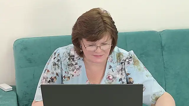 Snapshot of Sandra_Sunrise chatting on October 6, 2025, 11:22 am Sandra Sunrise online show from October 6, 2025, 11:22 am