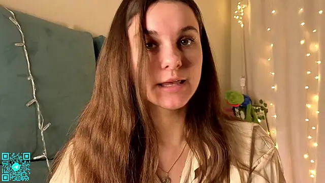 chloemilka online show from February 12, 2026, 5:23 pm