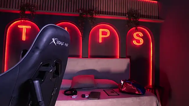 Roma hells online show from September 8, 2025, 6:40 pm