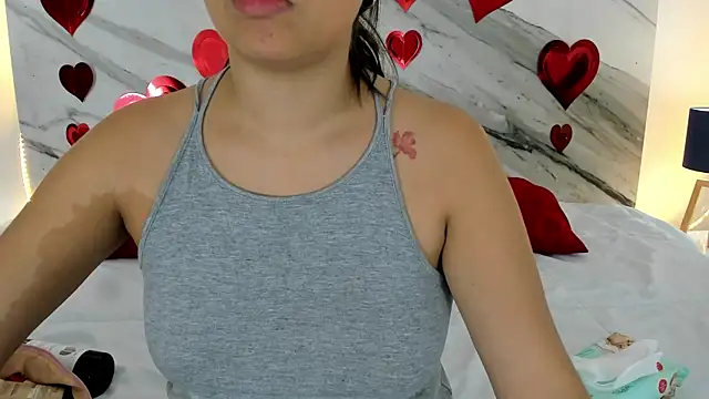 thamiina  online show from February 11, 2026, 7:03 pm