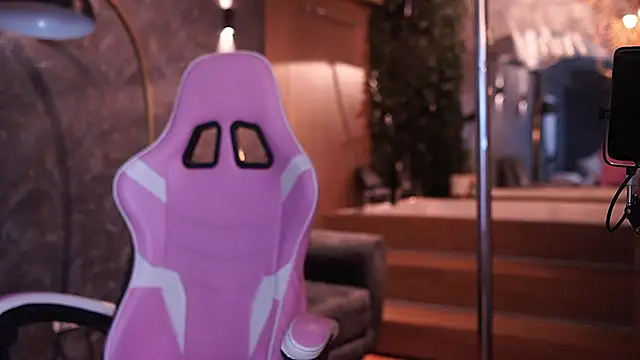 Snapshot of Ethan_occonor chatting on January 13, 2026, 12:31 pm Ethan occonor online show from January 13, 2026, 12:31 pm