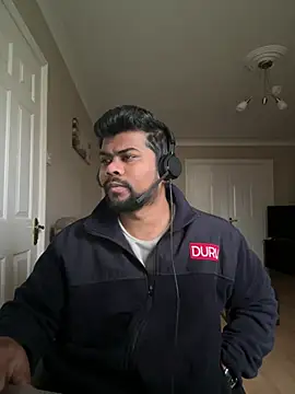 Snapshot of CrazyShashank chatting on February 24, 2026, 8:26 am CrazyShashank online show from February 24, 2026, 8:26 am