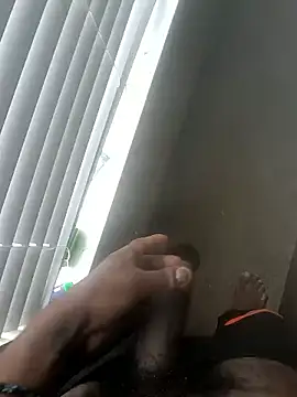 Snapshot of Kaalum561 chatting on December 1, 2025, 1:45 pm Kaalum561 online show from December 1, 2025, 1:45 pm