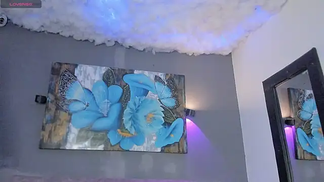 elizabeth lamer online show from April 14, 2026, 12:48 am