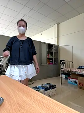 PhuongNhi21 online show from October 14, 2025, 1:17 am