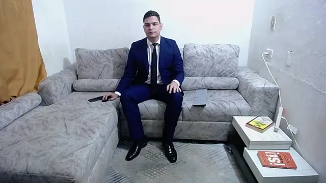 Victor Maitland online show from January 7, 2026, 8:14 pm