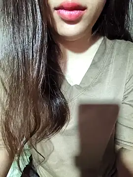 Snapshot of July_9- chatting on September 16, 2025, 8:21 pm July 9- online show from September 16, 2025, 8:21 pm