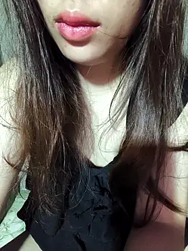 Snapshot of July_9- chatting on September 21, 2025, 9:53 pm July 9- online show from September 21, 2025, 9:53 pm