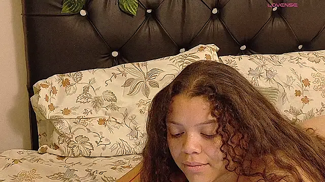 Amanda sweet online show from April 10, 2026, 2:18 am