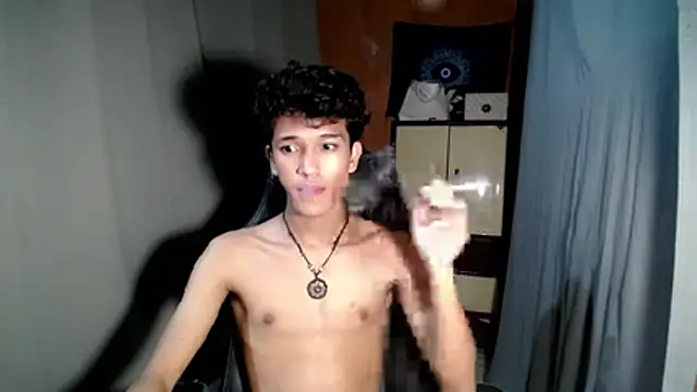 kenbigcockxx online show from November 11, 2025, 6:14 pm