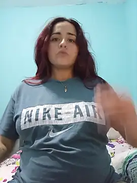 candy  fox  online show from December 16, 2025, 10:47 pm