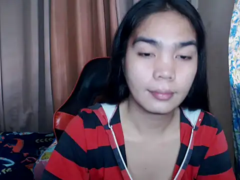 Simple Martina online show from October 6, 2025, 1:29 am